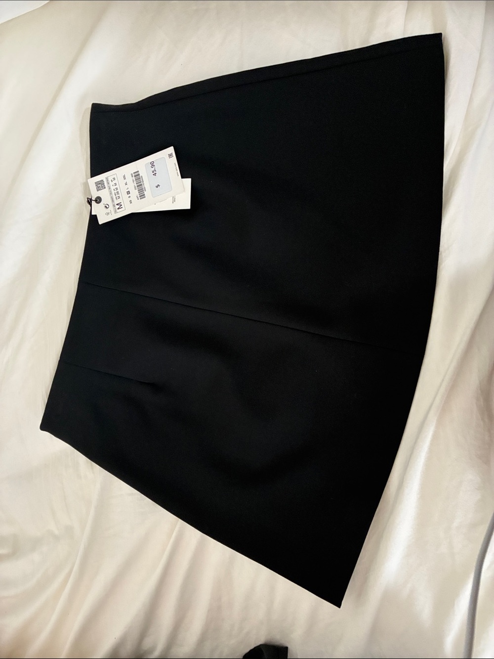 Zara Black Structured Mini Skirt